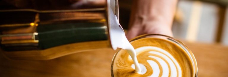 Lattiere e Latte Art
