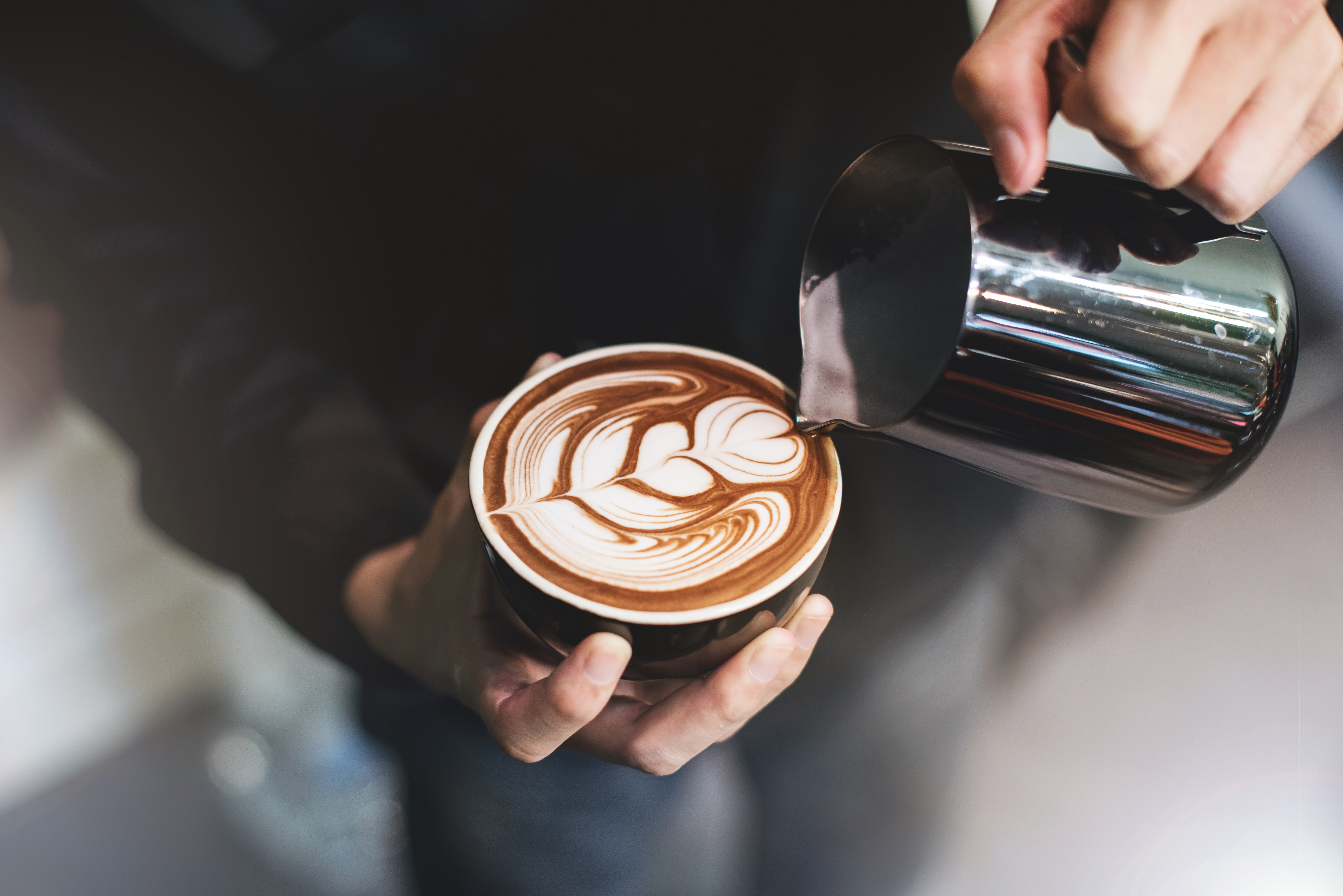 When and why are there bubbles in the cappuccino foam?